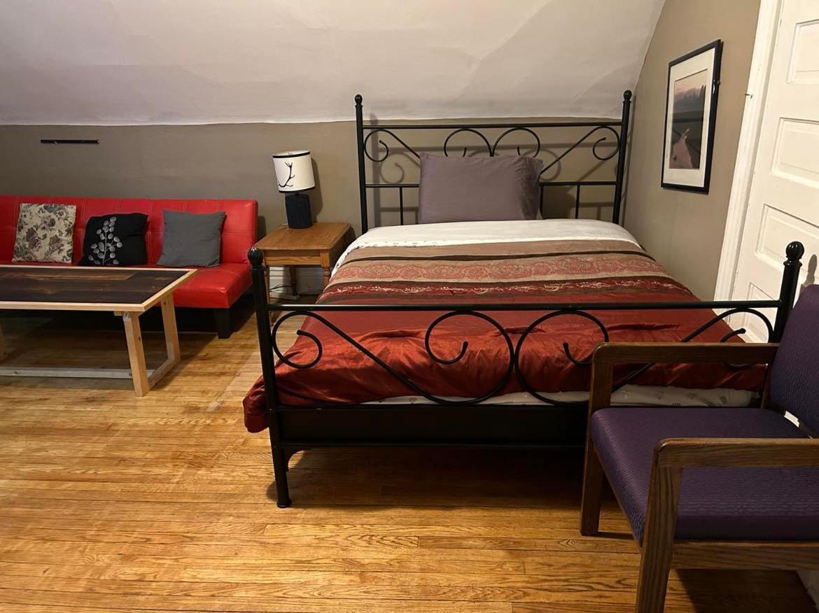 Maryland Homestay In Winnpeg Downtown Winnipeg Eksteriør billede